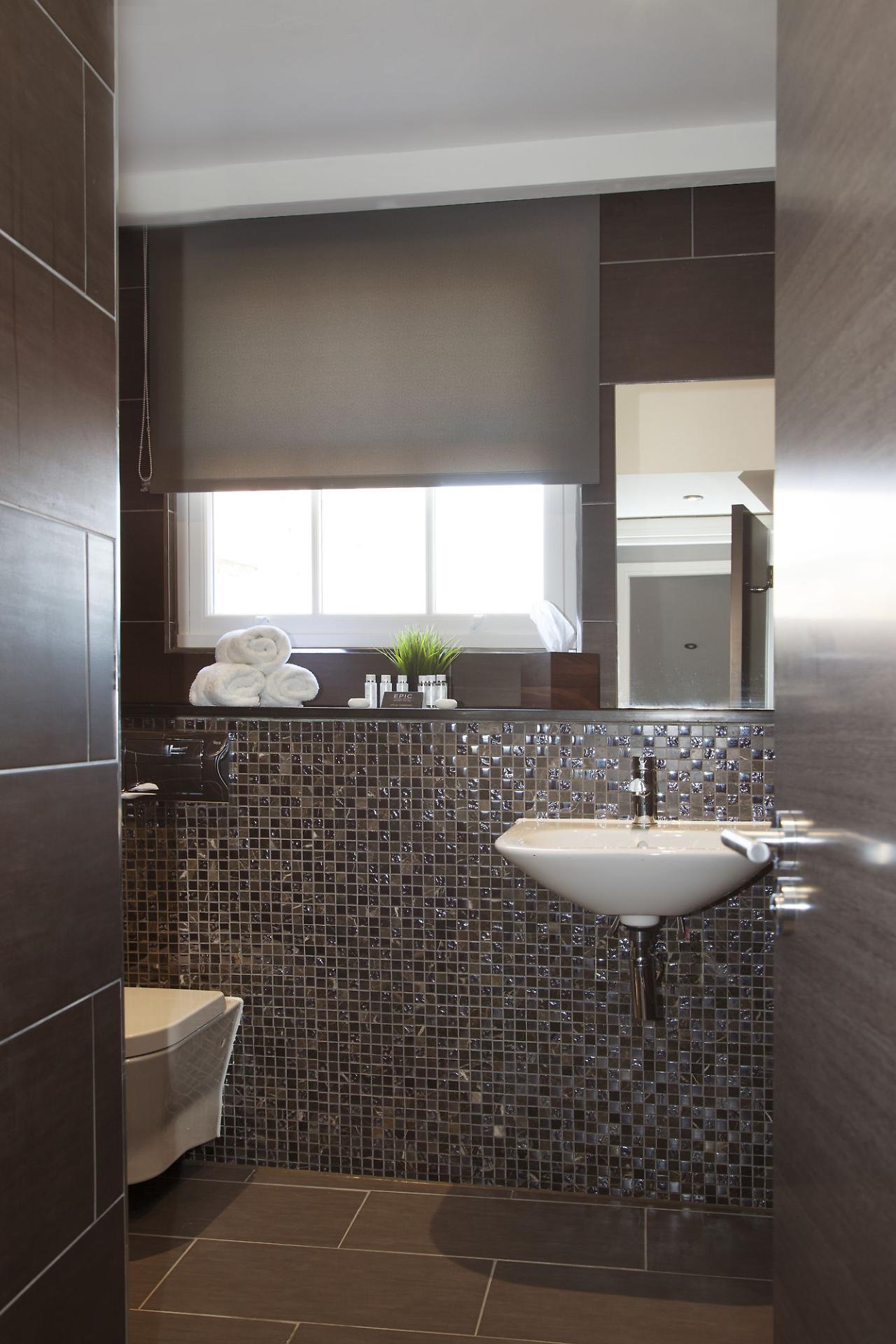 Aparthotel Epic Duke Street 4*